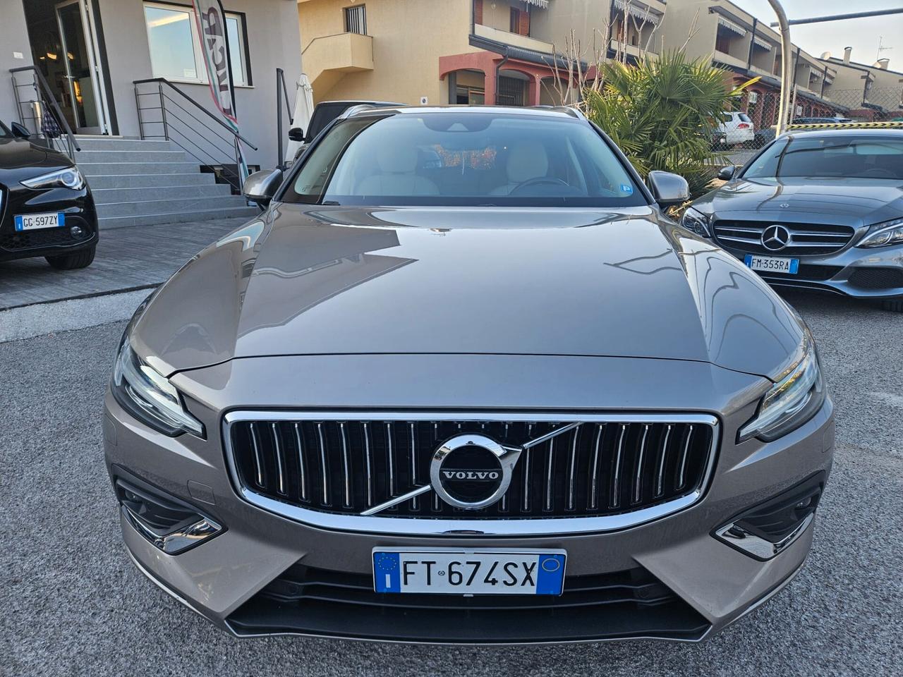 Volvo V60 D4 Geartronic Inscription