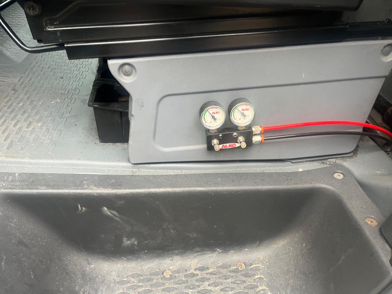 Iveco Carroattrezzi chiuso Daily Motore RIFATTO