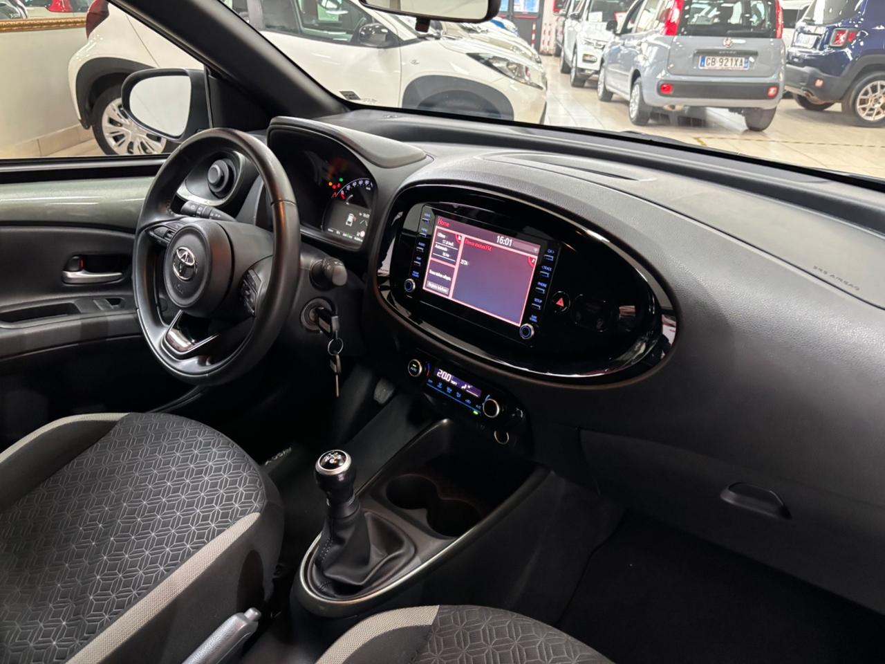 Toyota Aygo X 1.0 VVT-i 72 CV 5 porte Trend