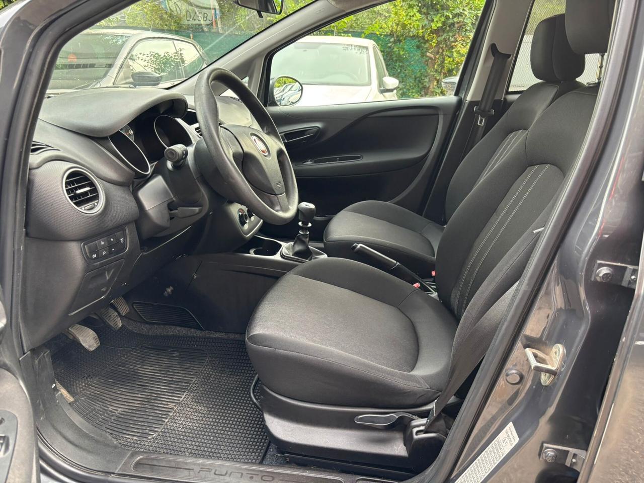 Fiat Punto 1.2 8V 5 porte Lounge OK Neopatentati