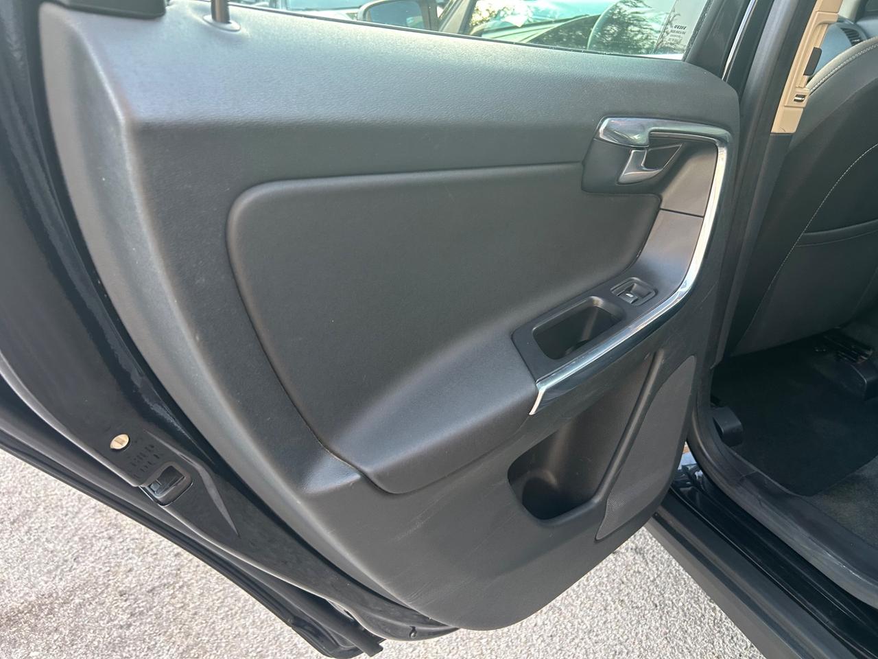 Volvo XC 60 XC60 D4 4X4 Geartronic Momentum