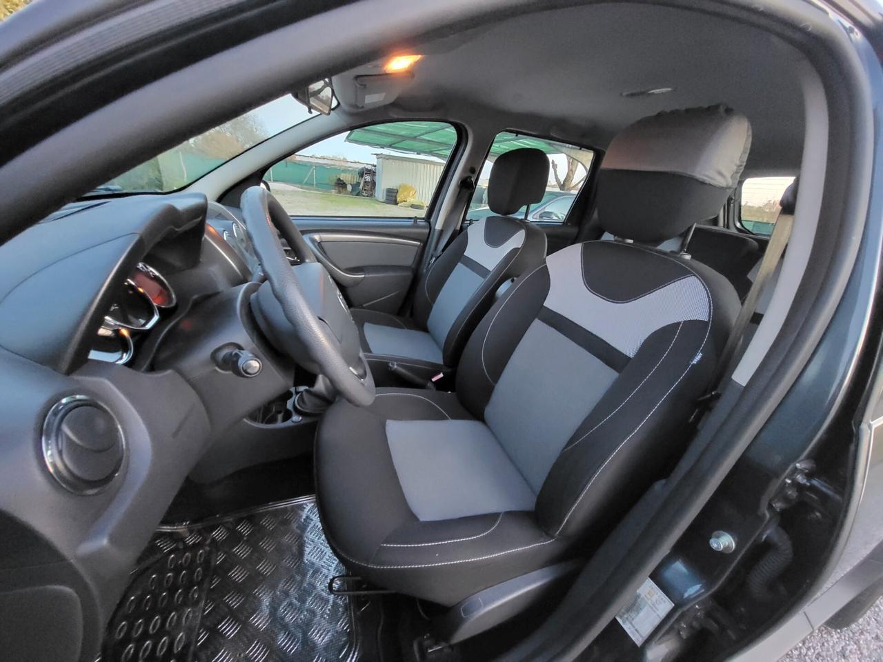 Dacia Duster 1.6 115CV Start&Stop 4x2 GPL Lauréate