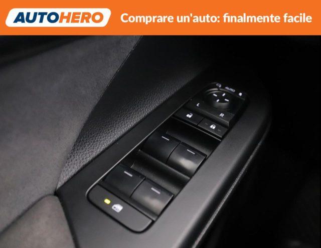 TOYOTA C-HR 2.0 HV Lounge