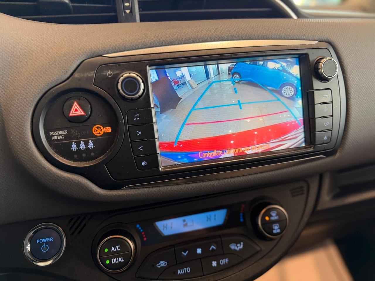 Toyota Yaris 1.5 Hybrid 5 porte Active
