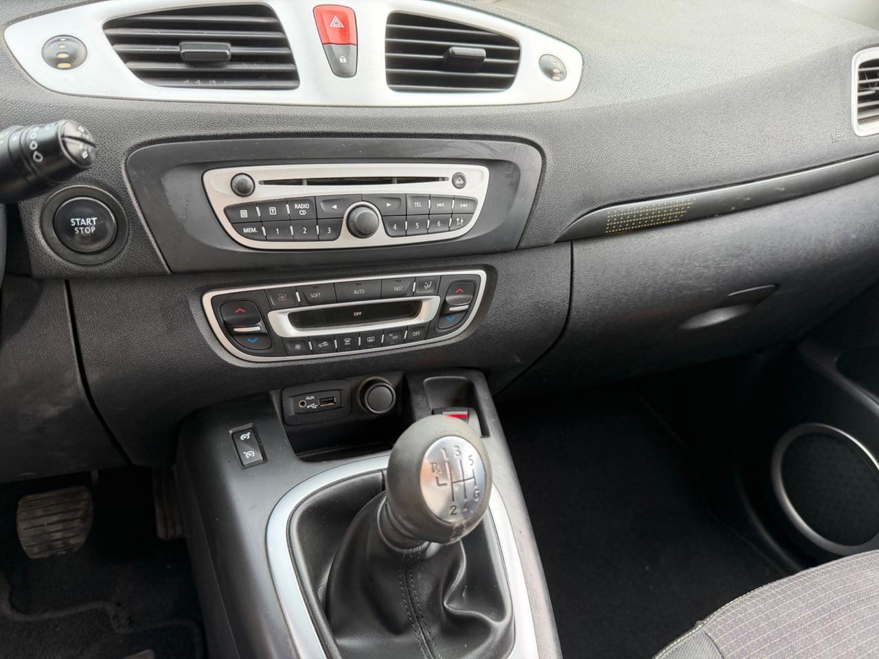 Renault Scenic Scénic X-Mod 1.5 dCi 110CV Luxe