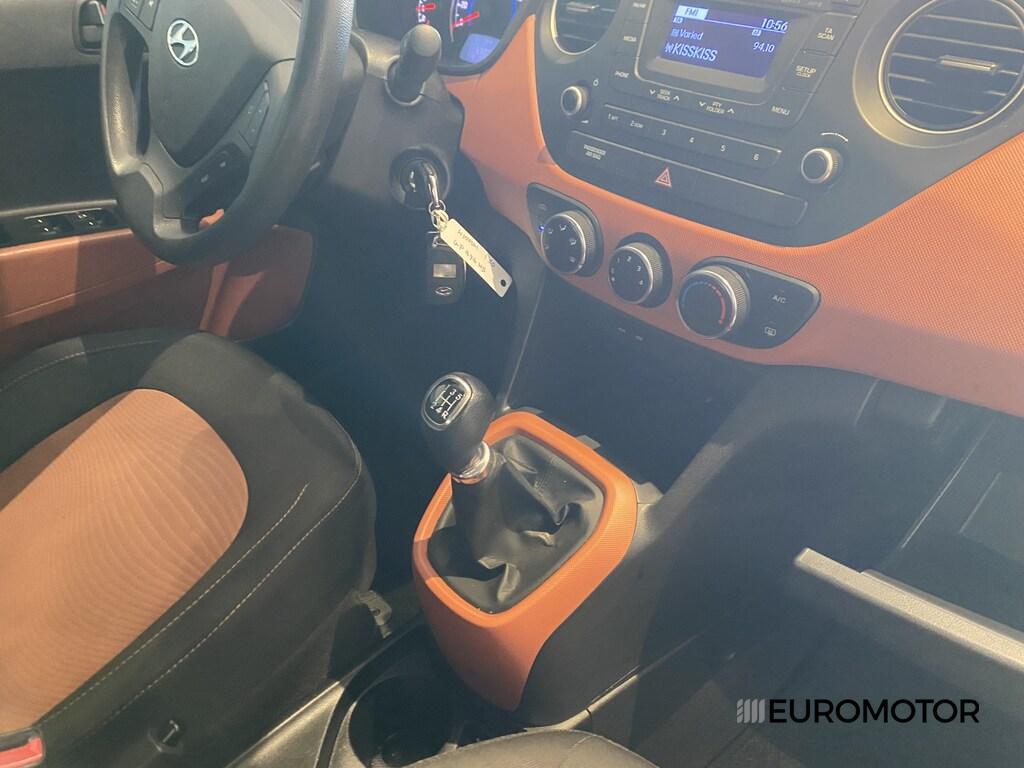 Hyundai i10 1.0 Login