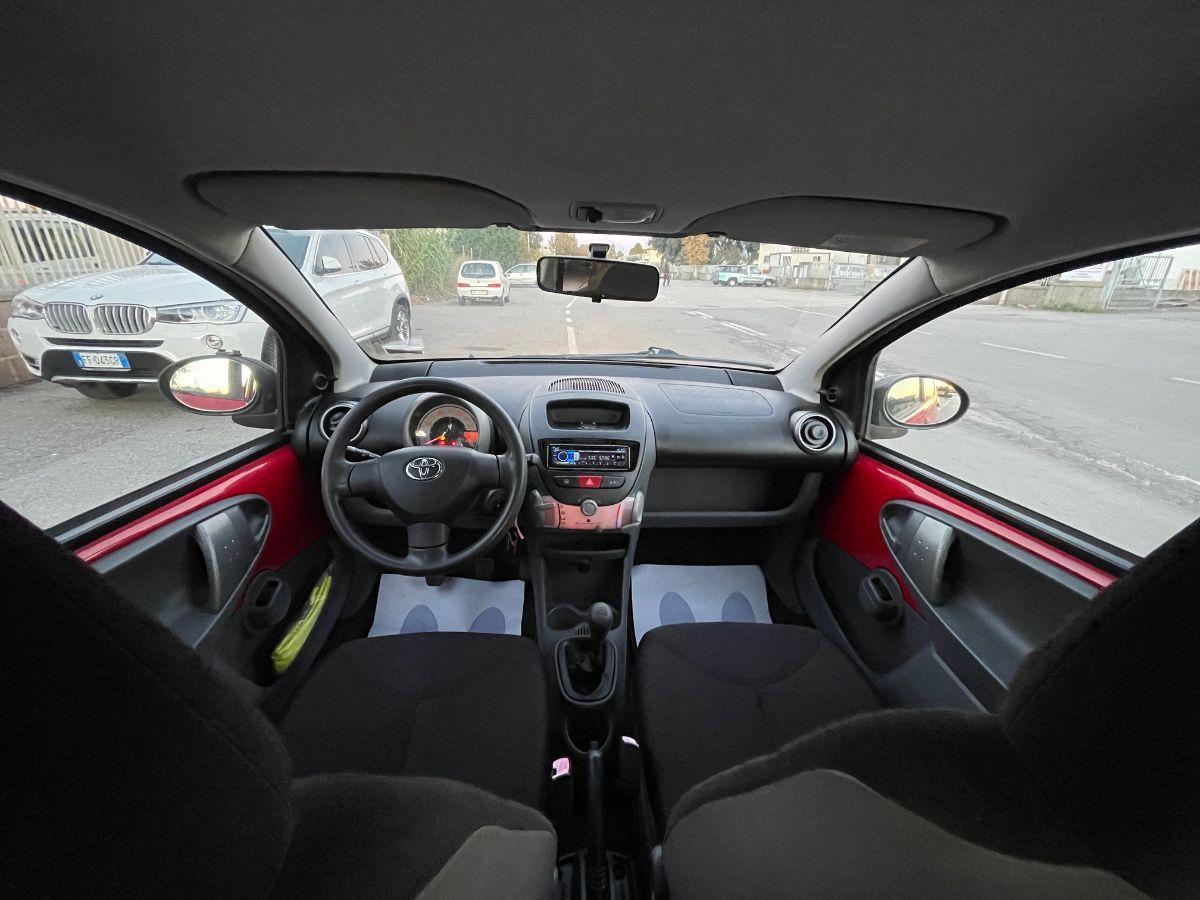 TOYOTA - Aygo - 12V VVT-i 5 porte Sol
