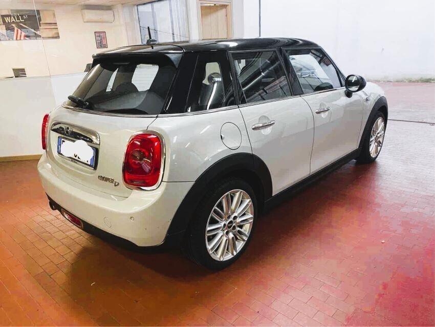 Mini 1.5 Cooper D Business CAMBIO AUTOMATICO