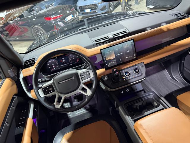 LAND ROVER Defender 3.0 LISTINO ?137000 IVA ESPOSTA 7 POSTI