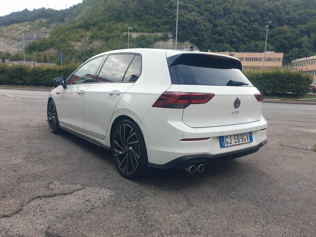 Volkswagen Golf 2.0 TDI GTD DSG