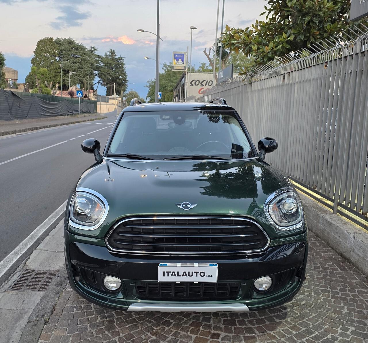 Mini Cooper D Countryman 2.0 Business Edition Automatica