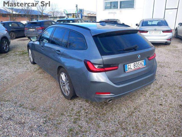 BMW 318 Serie 3 G21 2022 Touring 318d Touring mhev 48V aut