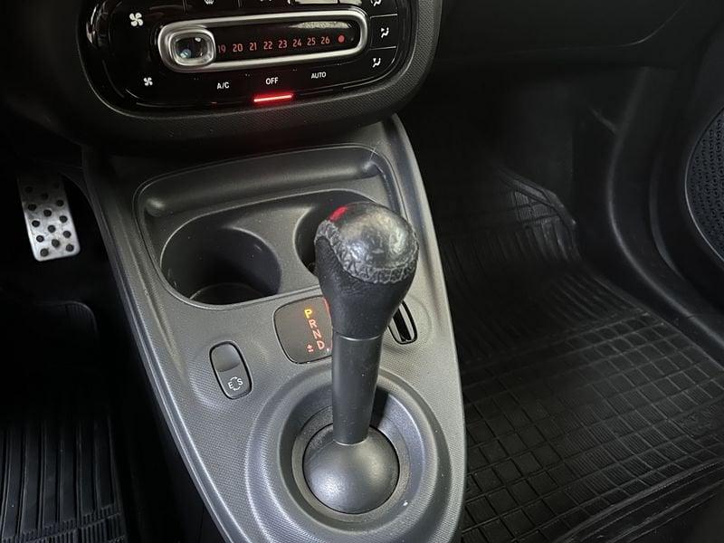 smart forfour Forfour 1.0 Passion 71cv twinamic my18 TUA DA 149,00 EURO AL MESE