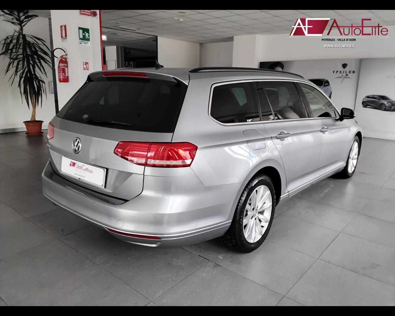 VOLKSWAGEN Passat Variant 2.0 TDI DSG Business BlueMotion Tech