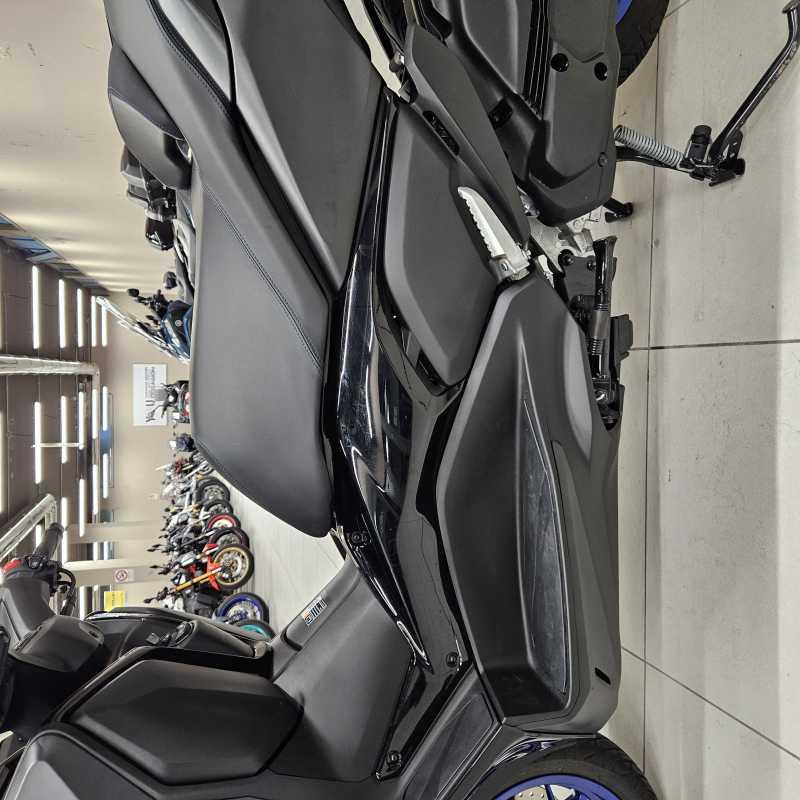 Yamaha X-Max 125 - 2025