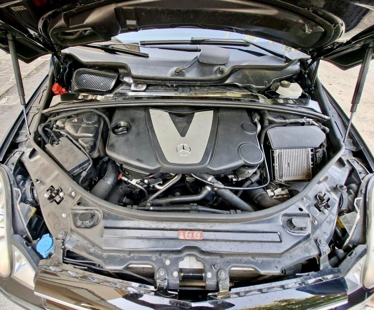 Mercedes-benz R 320 CDI cat 4Matic Sport