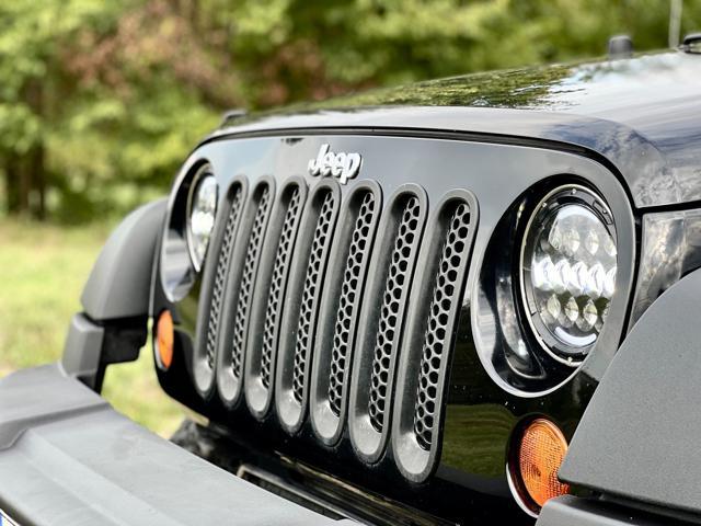 JEEP Wrangler Unlimited 2.8 CRD Sport Auto