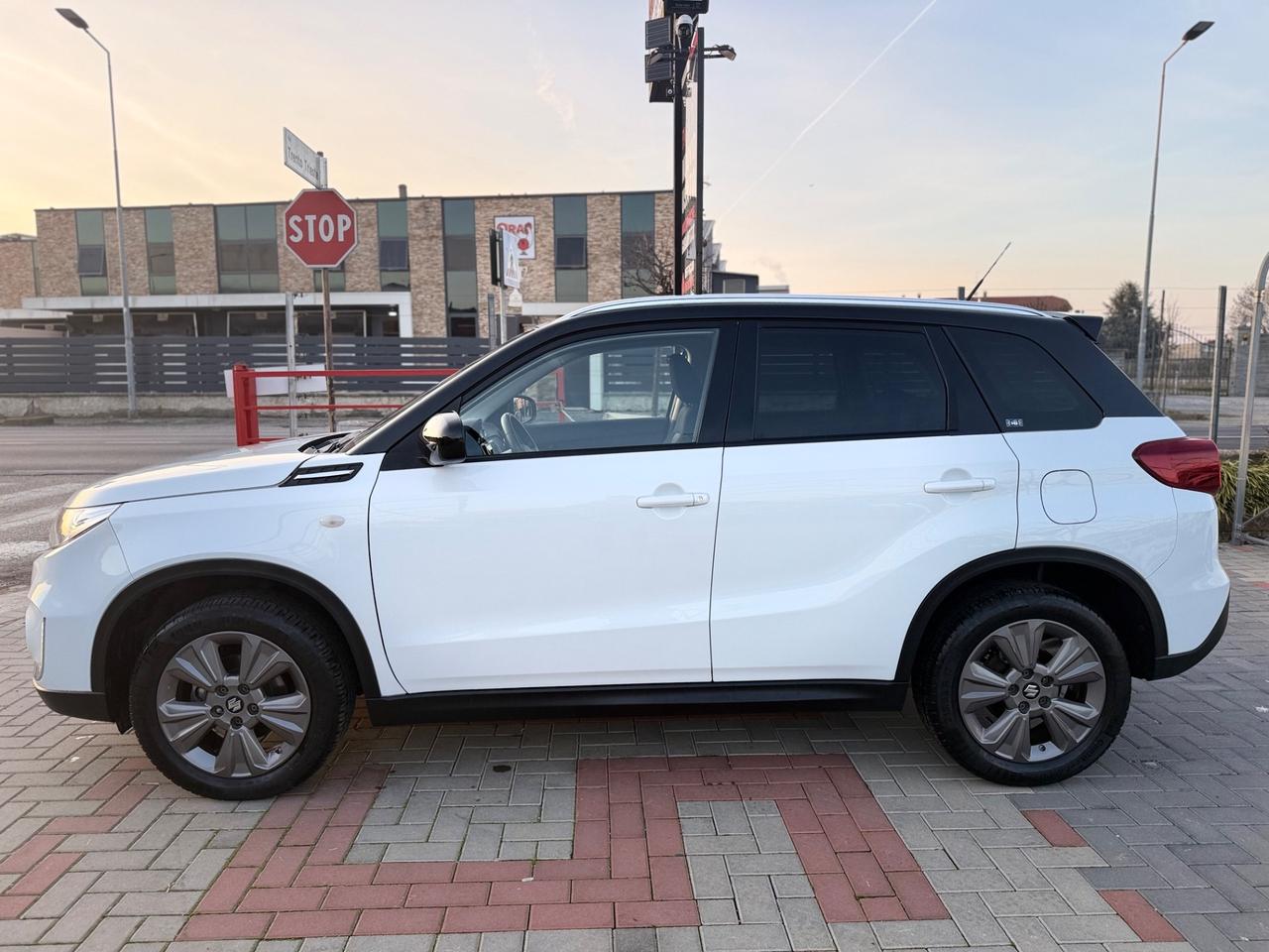 Suzuki Vitara 1.0 Boosterjet 4WD AllGrip Starview