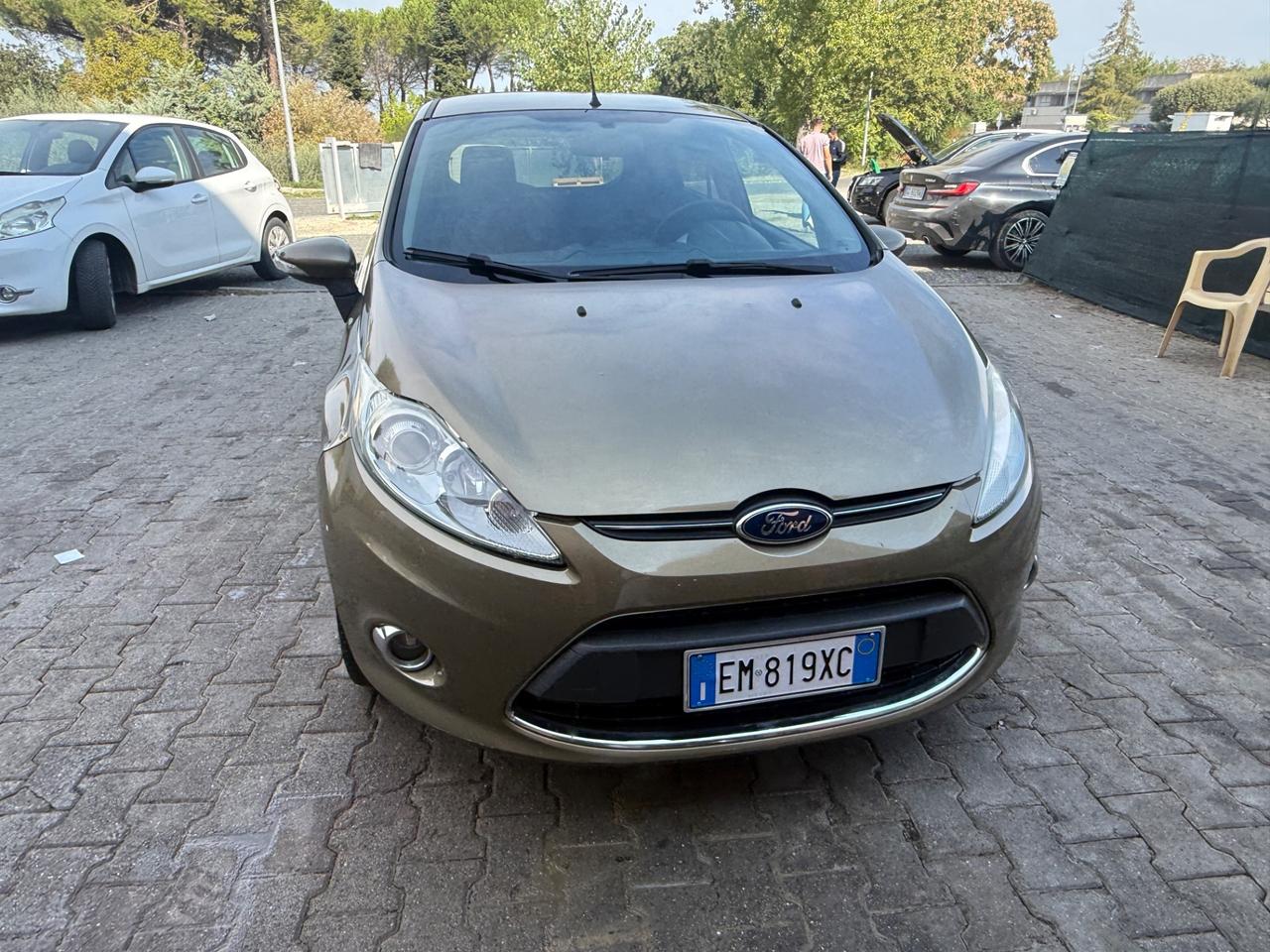 Ford Fiesta Ikon 1.4 TDCi 70CV 5 porte