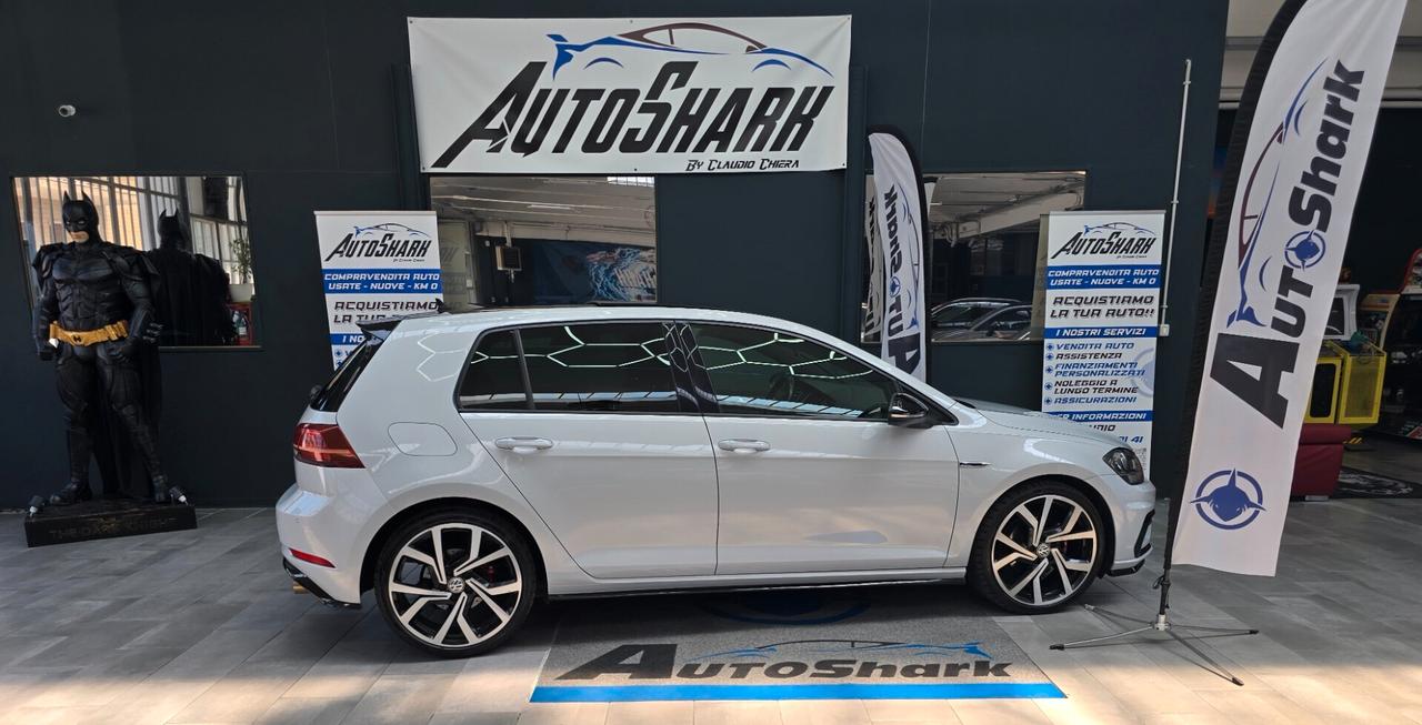VOLKSWAGEN GOLF R-Line 2.0 TDI DSG 150CV 5p. SPORT