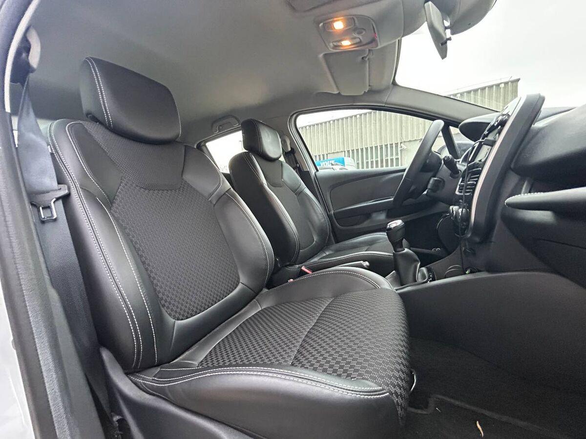 Renault Clio 0.9 tce Moschino Intens Gpl 90cv