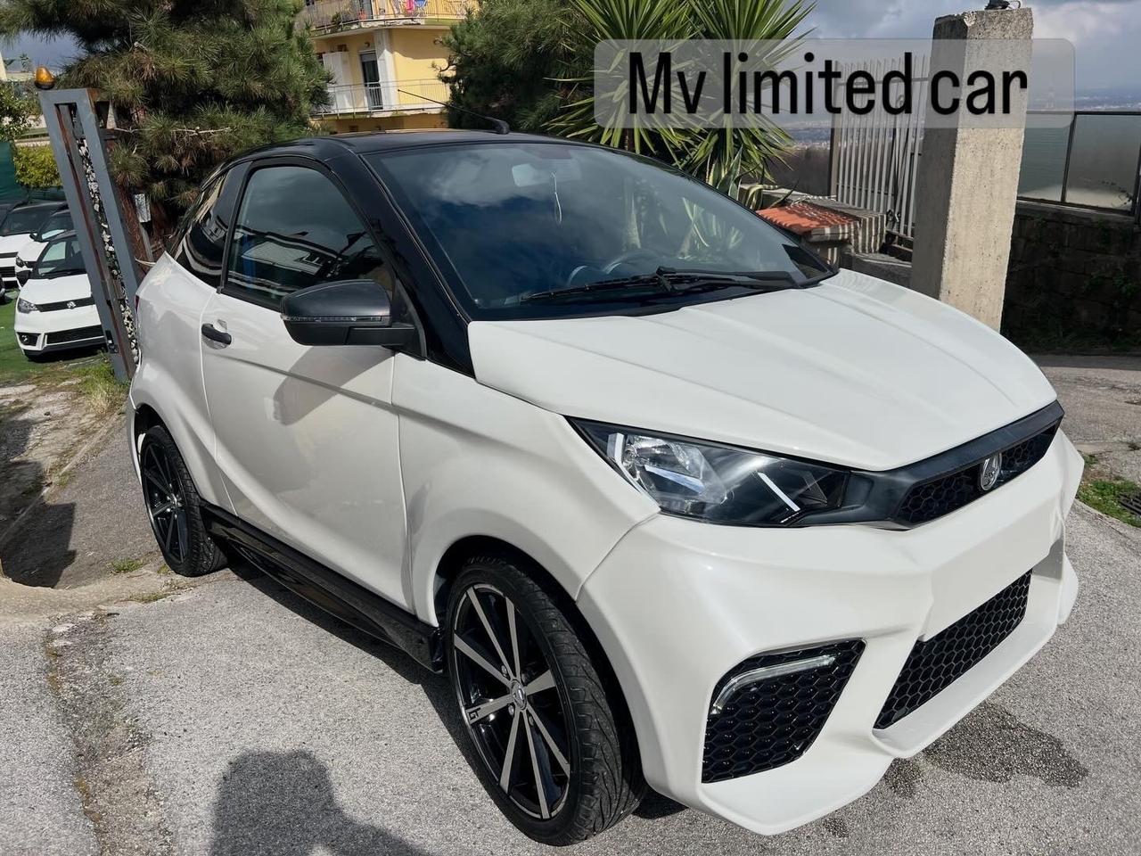 Aixam coupe Emotion gti 4000 km 2022 white