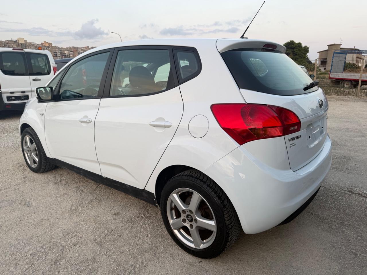 Kia Venga 1.4 CRDi 90CV Active