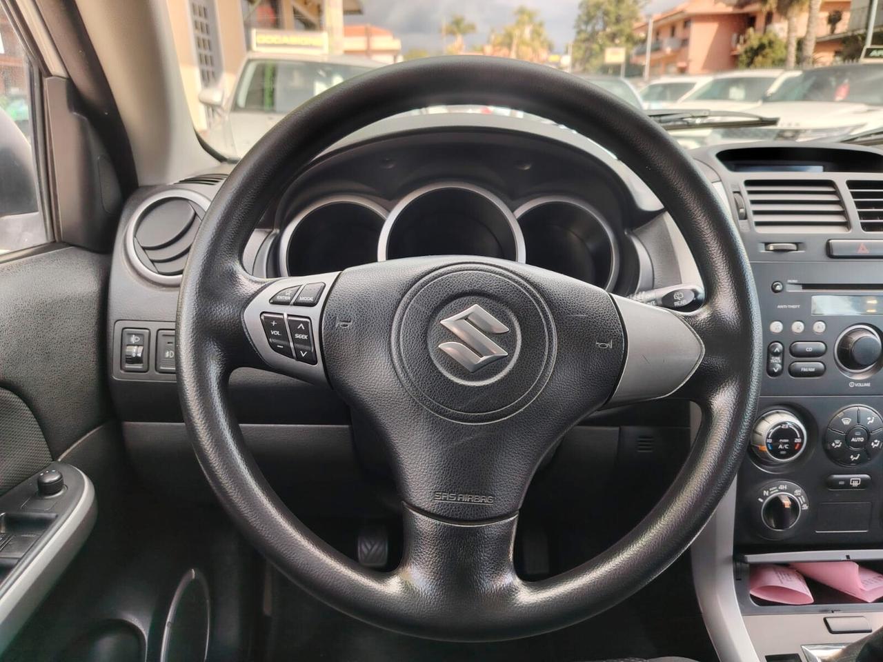 Suzuki Grand Vitara 1.9 DDiS 5 porte