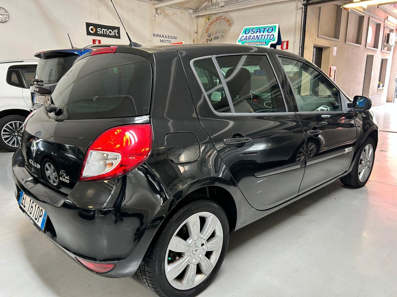 Renault Clio 1.2 16V 5 porte Dynamique