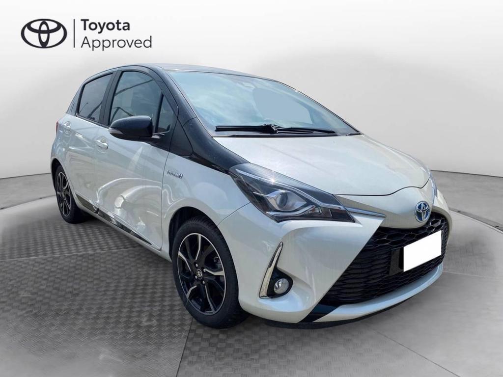 Toyota Yaris 5 Porte 1.5 VVT-i Hybrid Trend White Edition E-CVT