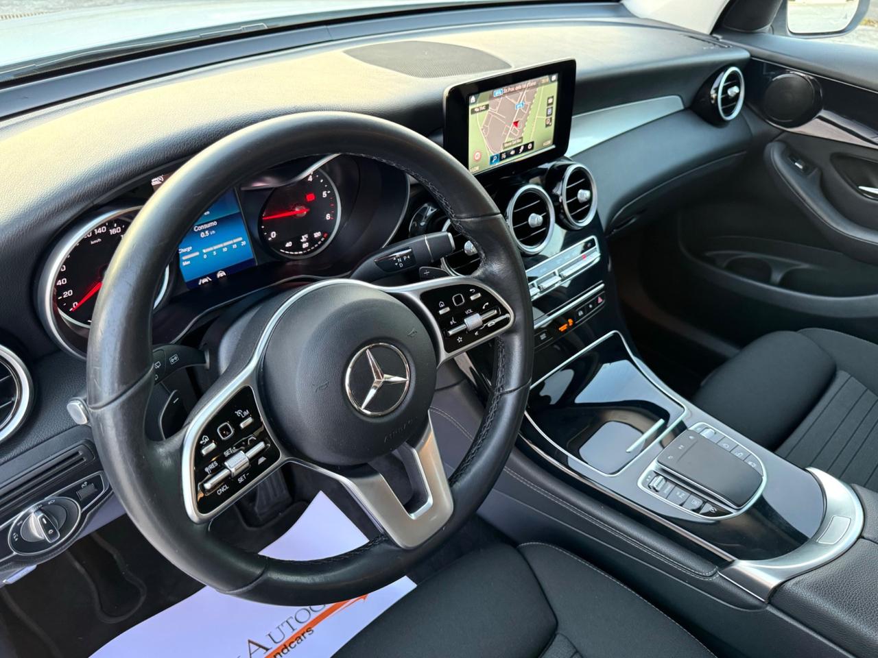 MERCEDES GLC 200D Sport 4Matic - Led Navi