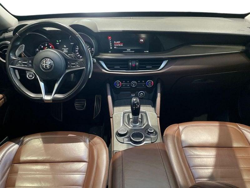 Alfa Romeo Stelvio 2.2 t Executive Q4 210cv auto