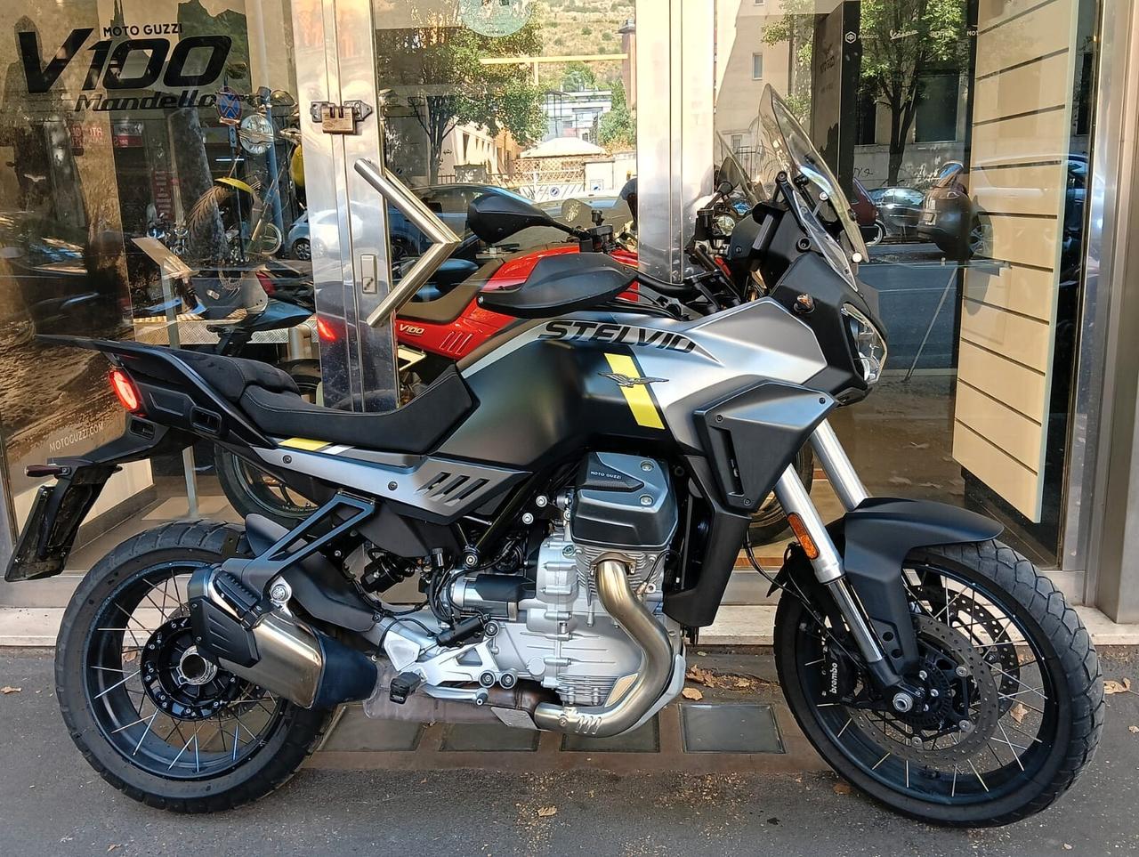 Moto Guzzi Stelvio PFF