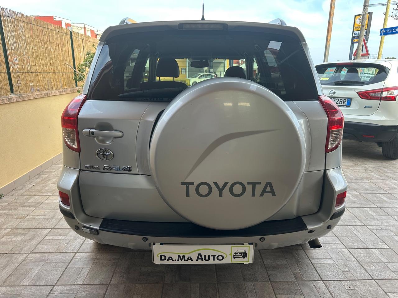 Toyota RAV 4 RAV4 2.2 D-4D 177 CV Luxury