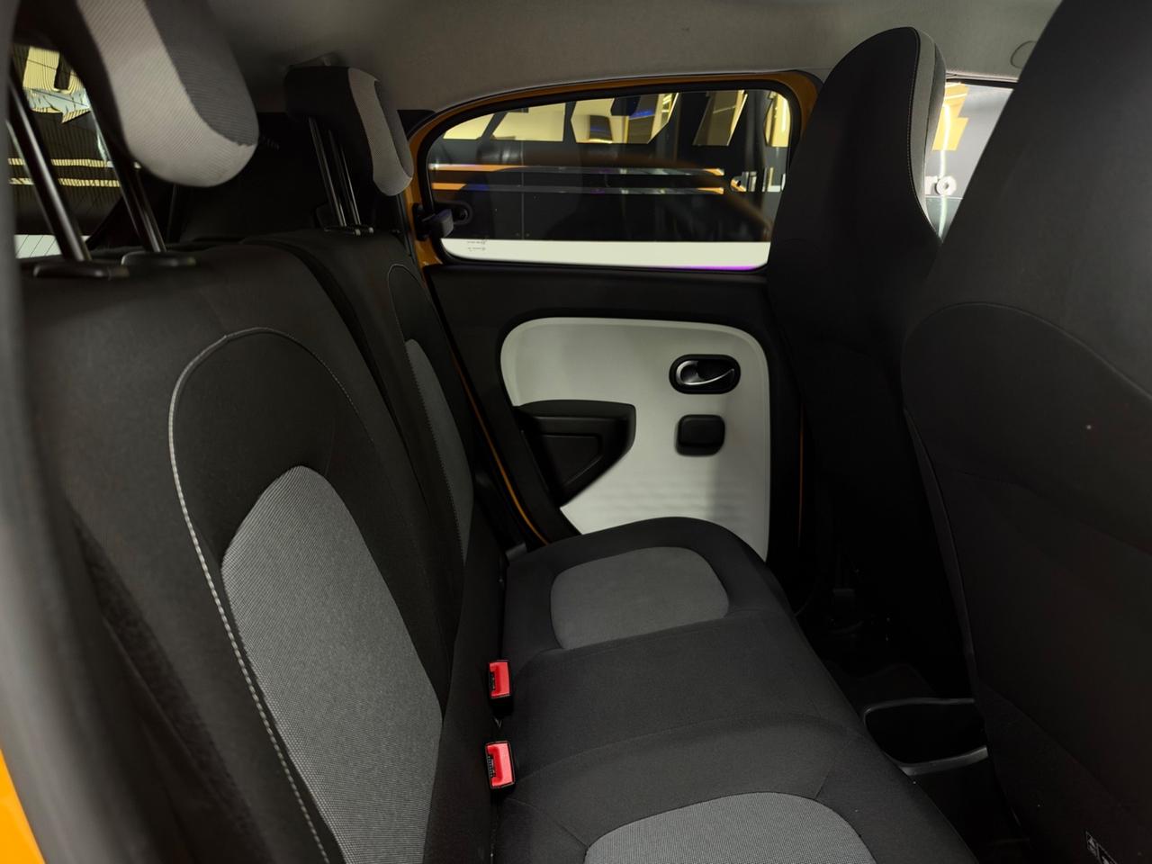 Renault Twingo SCe Intens Full Opt Car-Play
