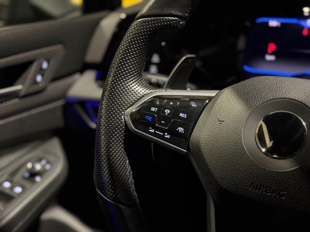 VOLKSWAGEN Golf R DSG 4Motion Akrapovic