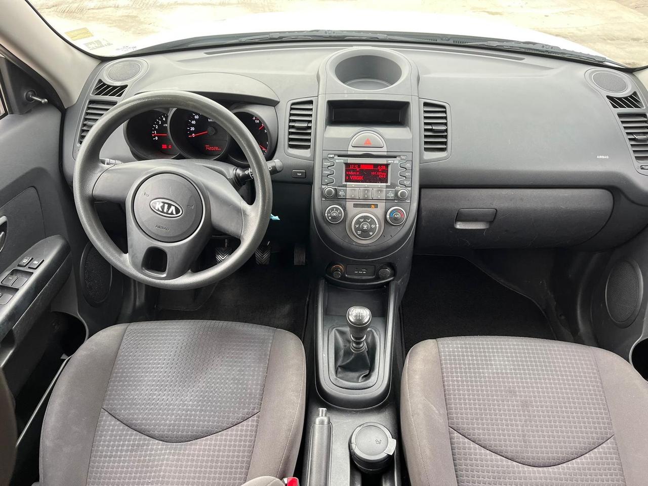 Kia Soul 1.6 CRDi VGT Active neopatentati