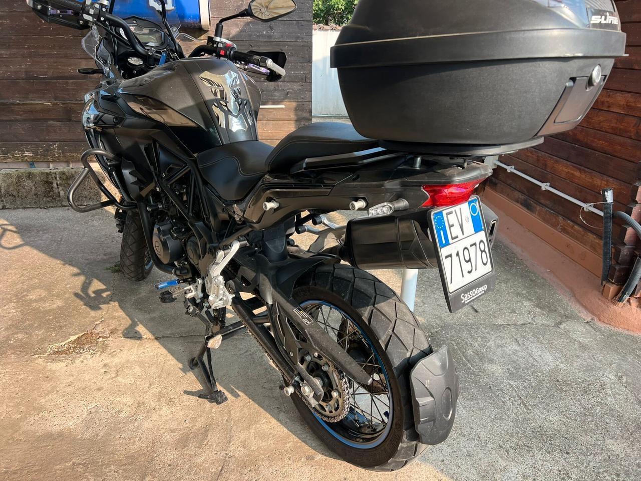 Benelli TRK 502