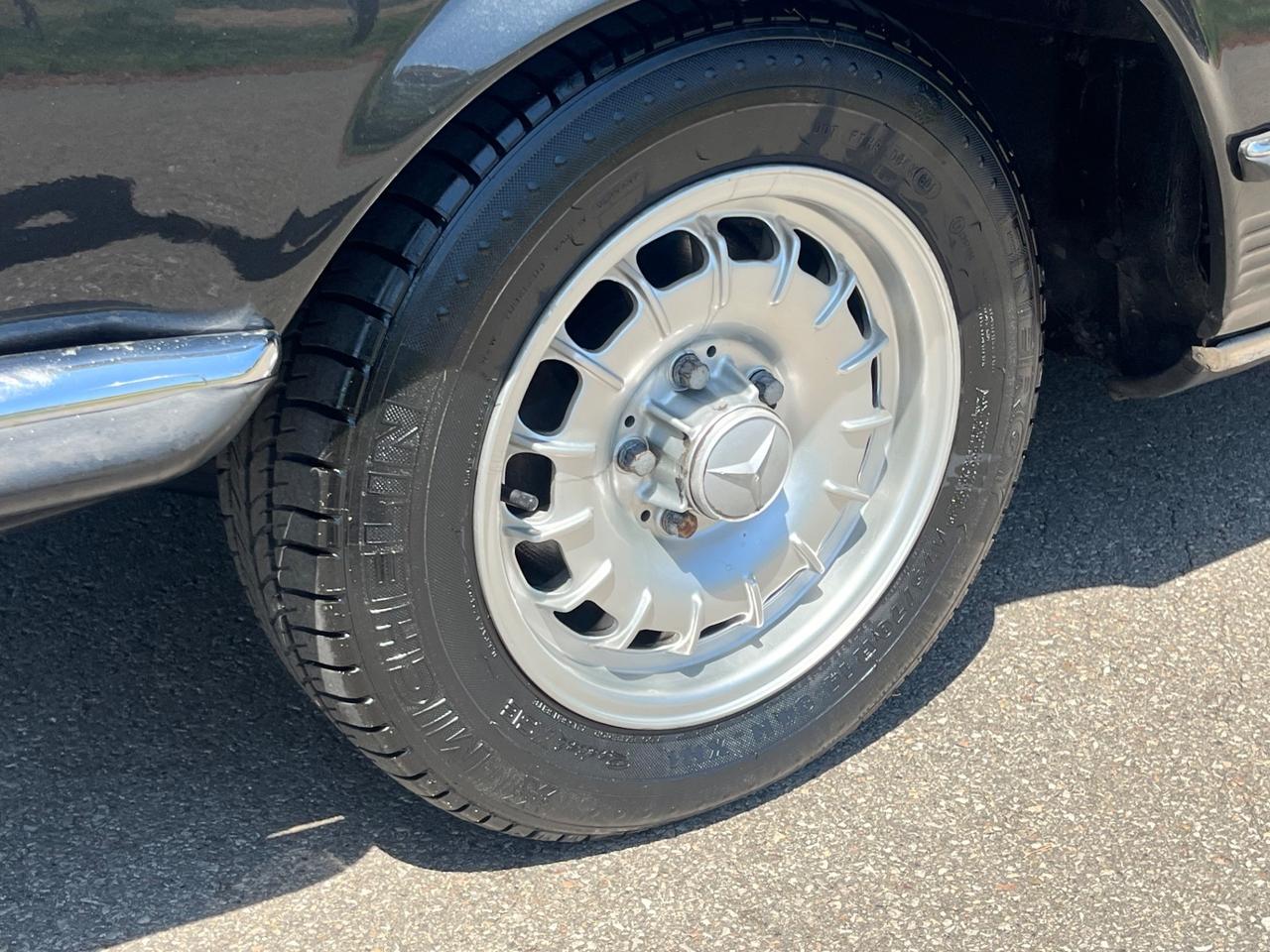 Mercedes benz 280 SL R107 Manuale