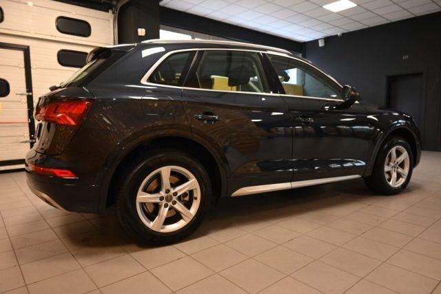 AUDI Q5 40 2.0TDI Q.BUSIN.SPORT 190CV S-TR.NAVI CAM18"FULL