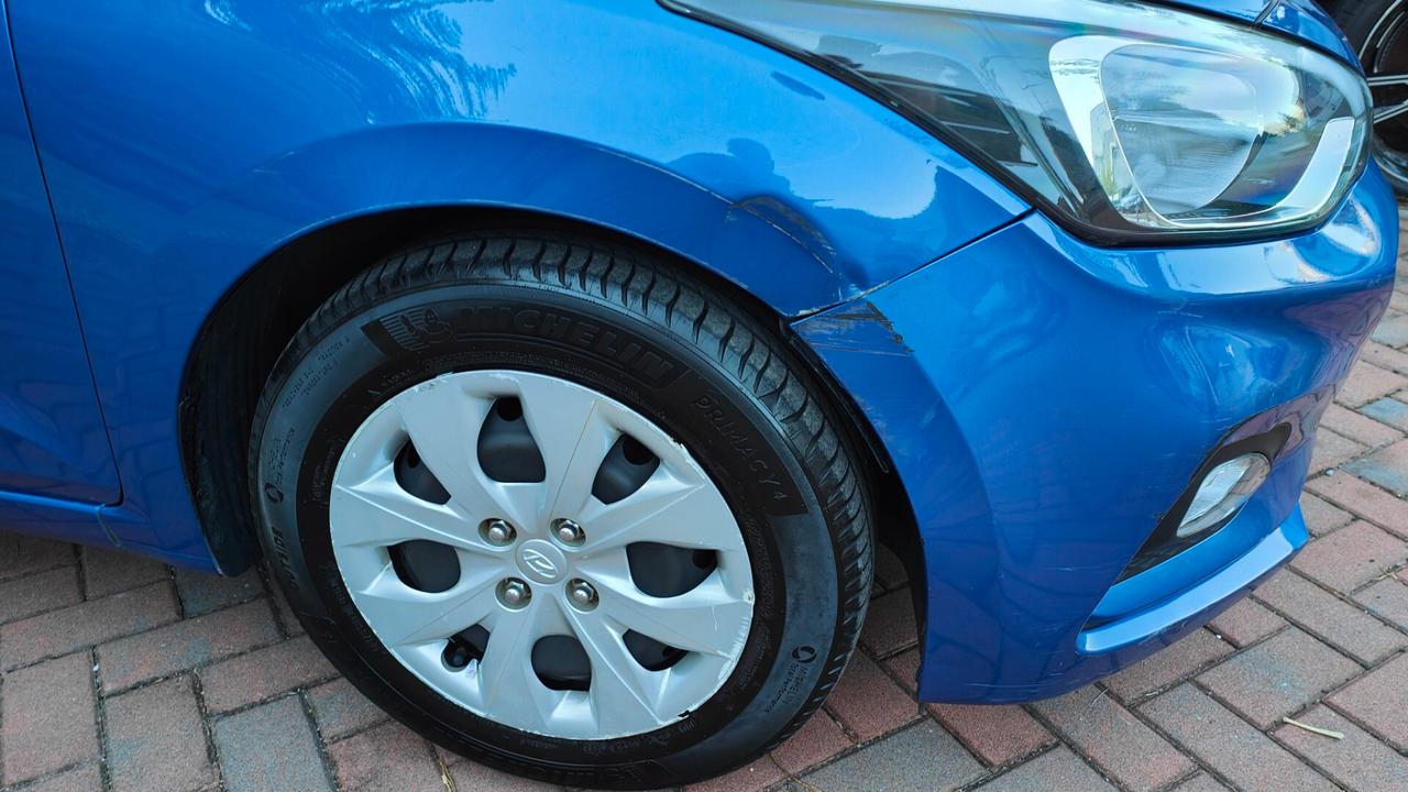 Hyundai i20 1.2 5 porte Tech