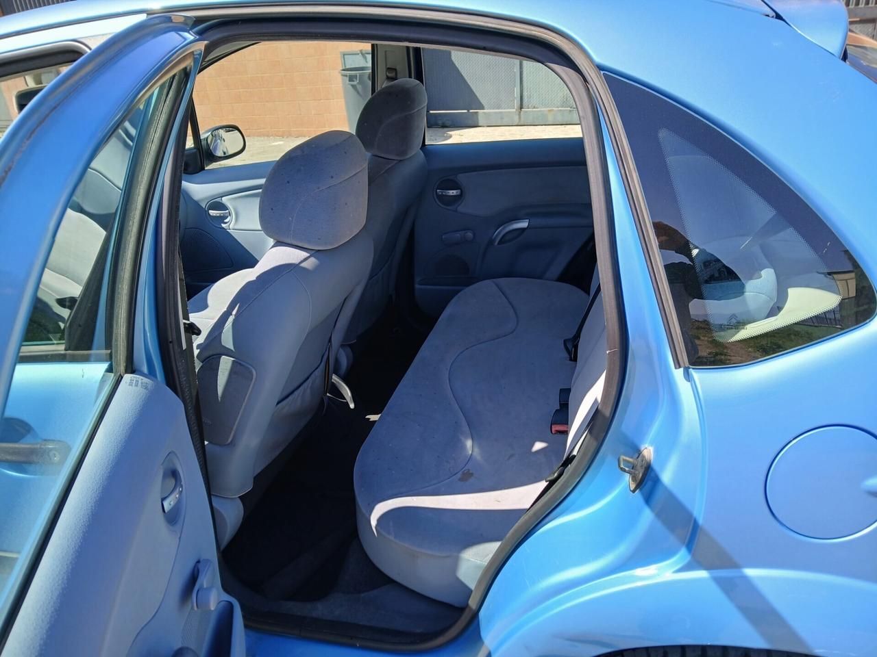 Citroen C3 1.4 HDi 90 cv modello Elegance