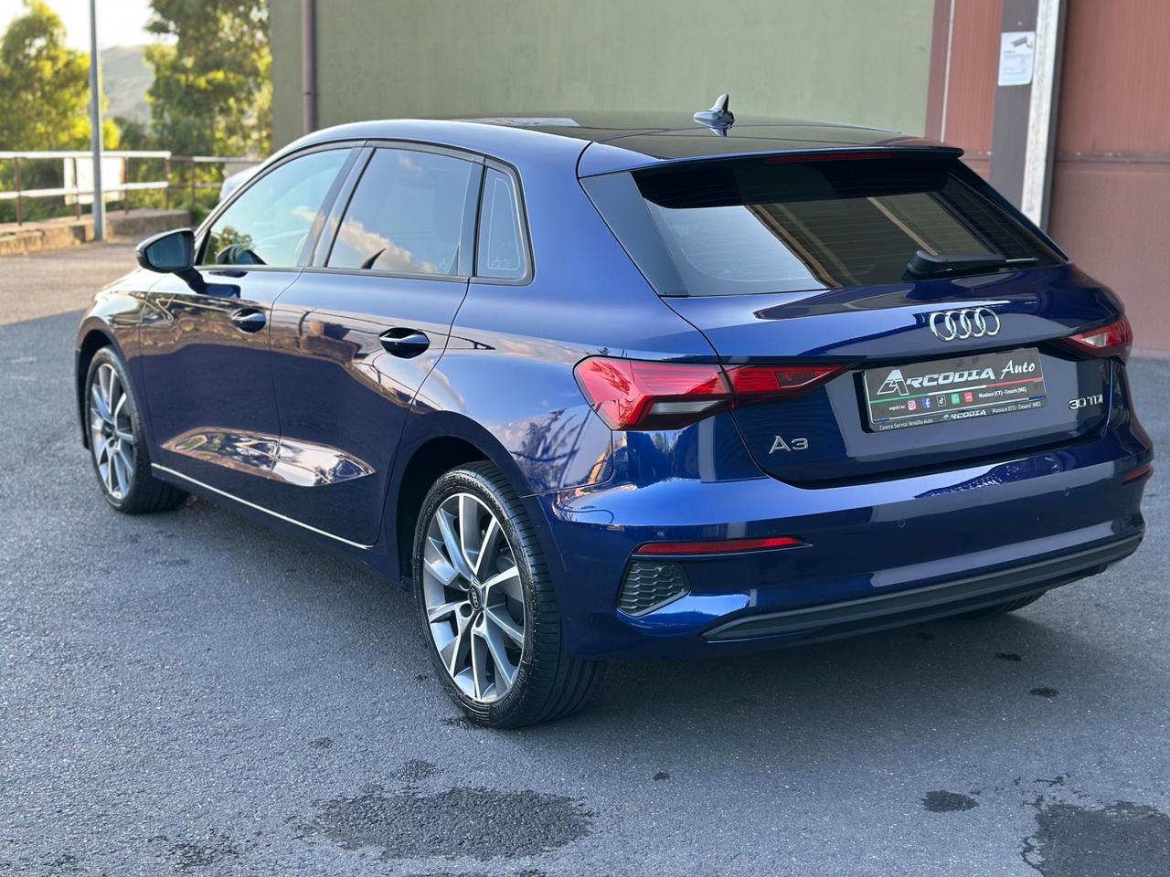 Audi A3 SPB 30 TDI Business Advanced