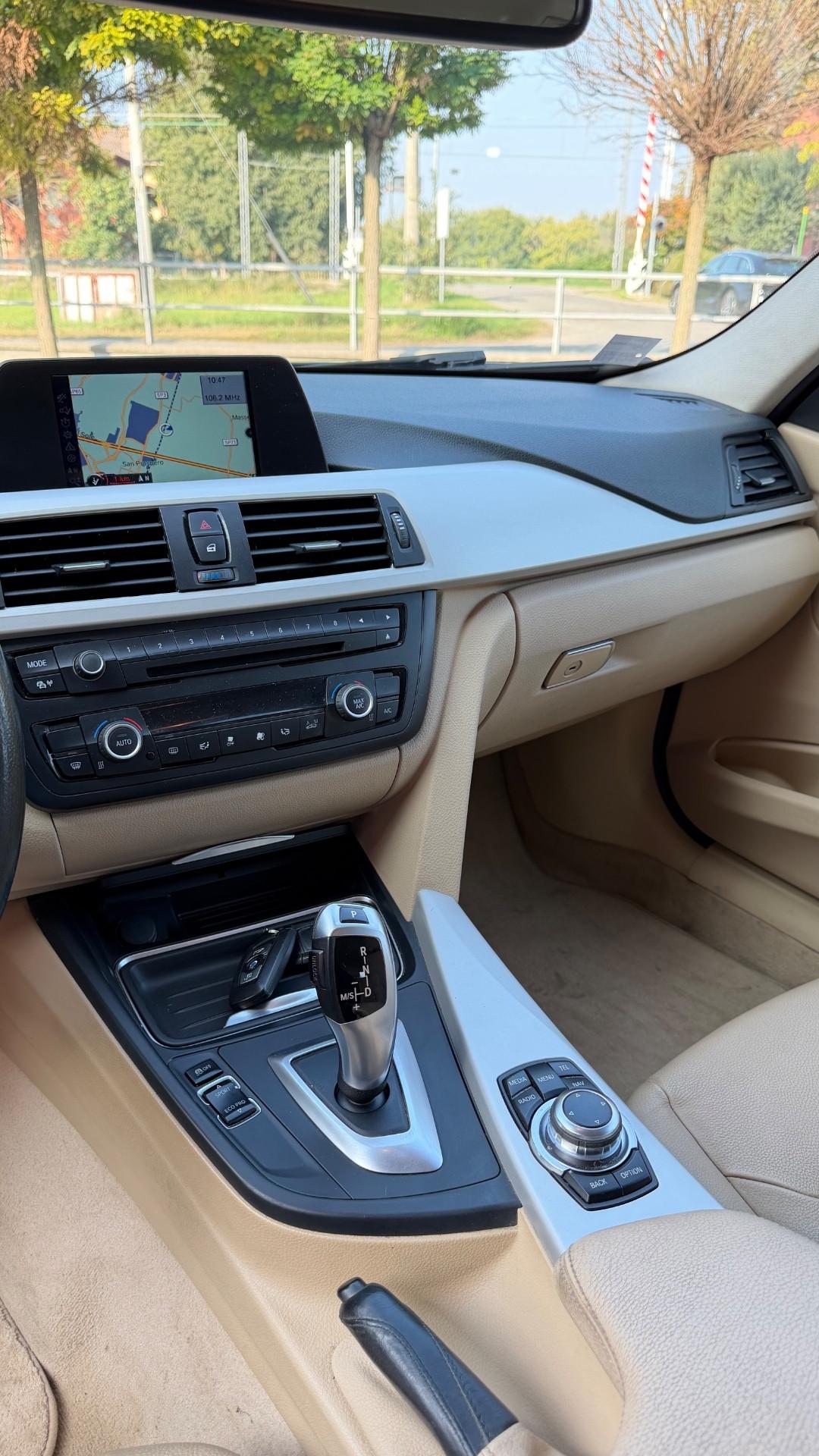 Bmw 318d Touring Luxury