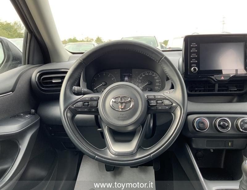 Toyota Yaris 4ª serie 1.0 5 porte Active