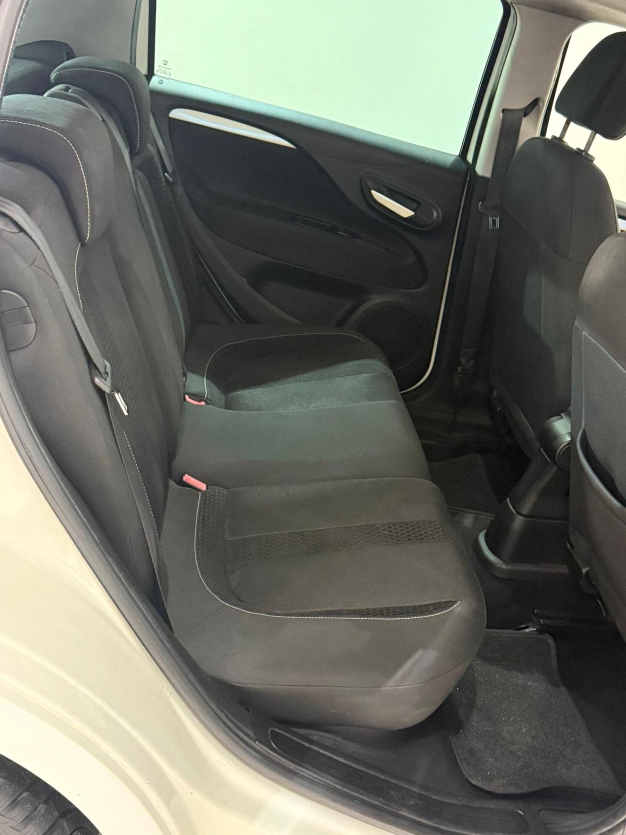 FIAT PUNTO 1.3 MJT 95CV 150.000 KM AUTOMATICA