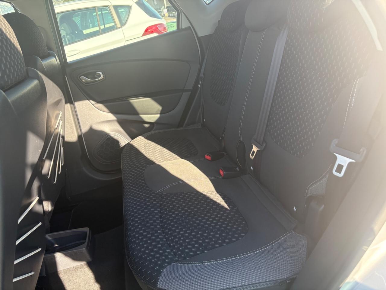 Renault Captur dCi 8V 110 CV Start&Stop Energy Initiale Paris