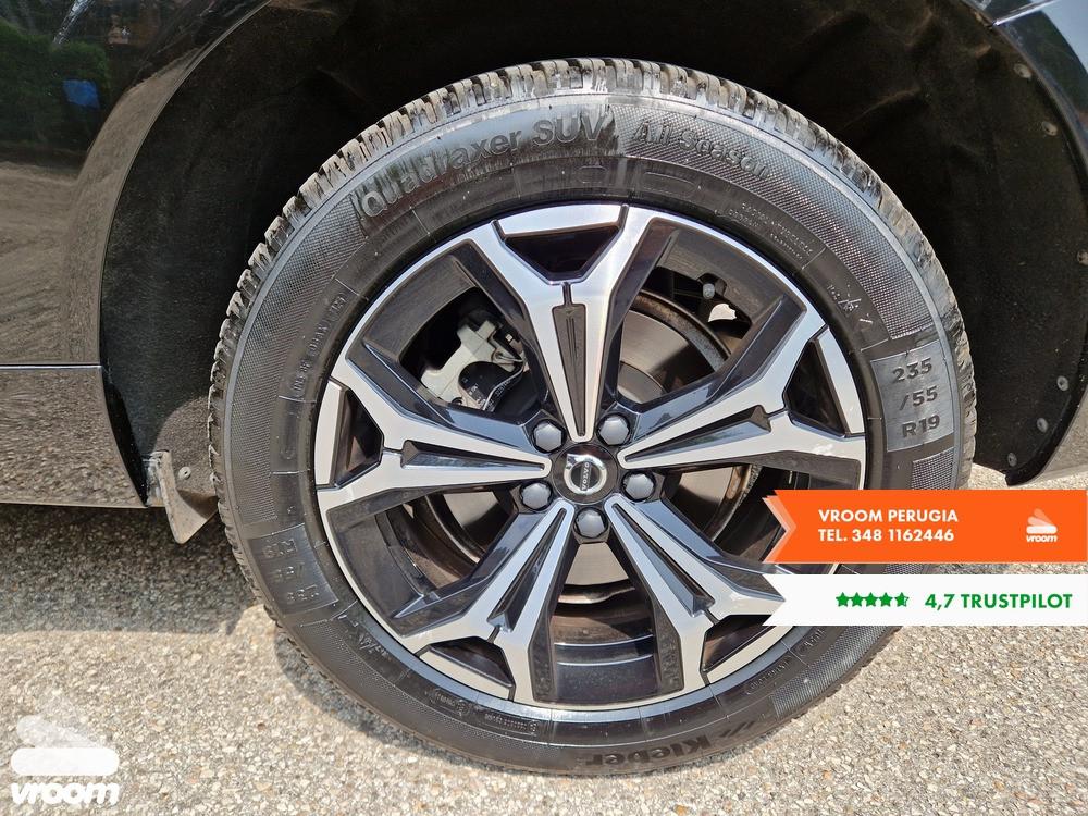 VOLVO XC60 B4 2022 2.0D 197CV HIBRID Plus Dark