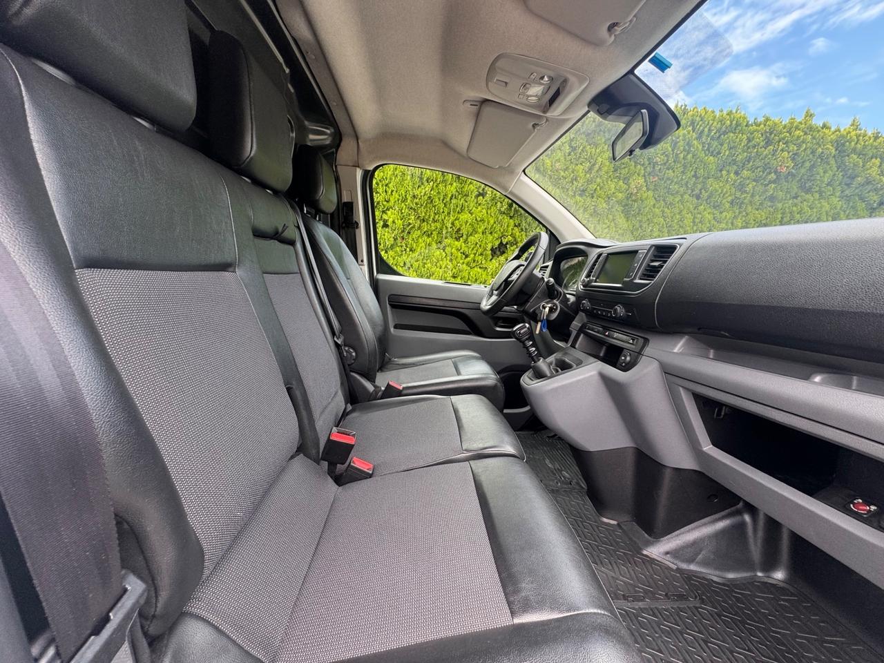 Peugeot Expert BlueHDi 100 PC-TN Combi Compact