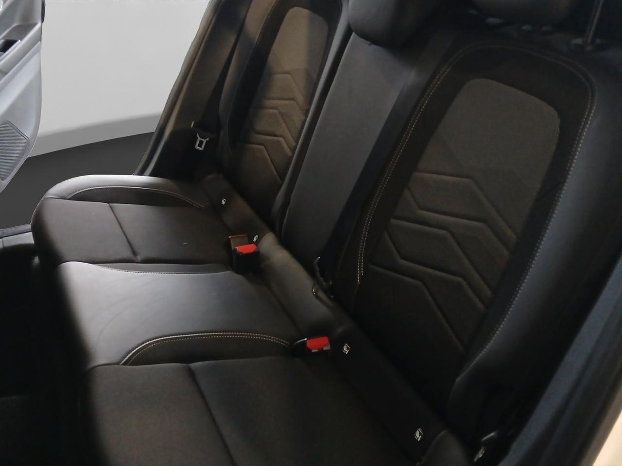 Jeep Avenger 1.2 Turbo 100 CV Altitude